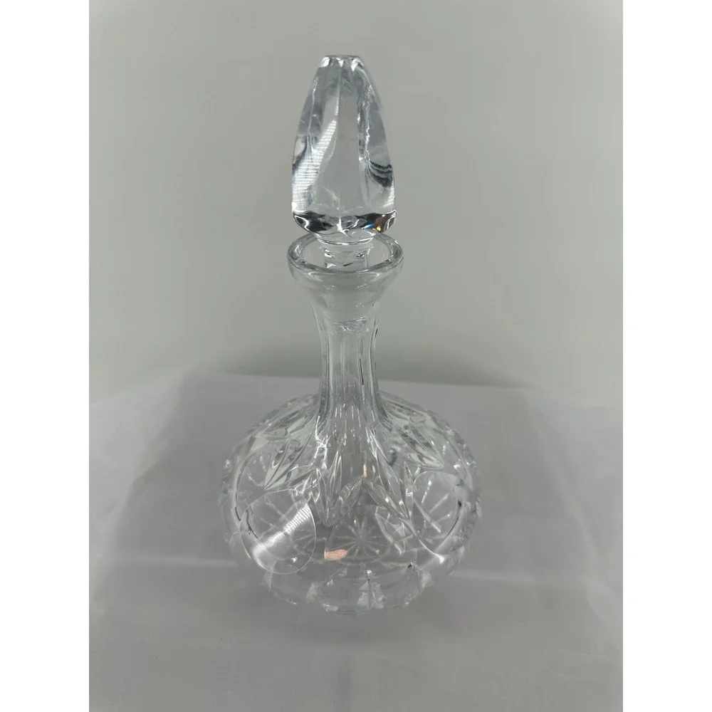 Vintage Cut Lead Crystal Wine Spirits‎ Decanter with Faceted Stopper Clear 9.5in